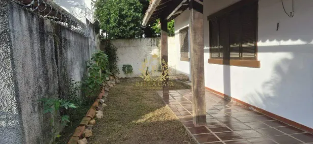 Casa com 2 Quartos para alugar, 60m² no Centro, São Pedro da Aldeia