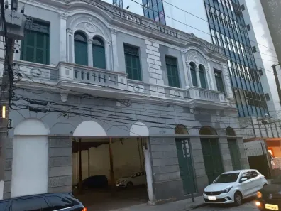 Galpão/Depósito/Armazém à venda, 1700m² no Centro, Santos