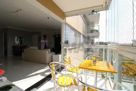 Apartamento com 3 Quartos para alugar, 160m² no Santo Amaro, São Paulo