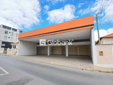 Ponto Comercial para alugar, 400m² no Centro, Montes Claros