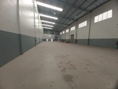 Galpão/Depósito/Armazém para alugar, 900m² no Cajuru do Sul, Sorocaba