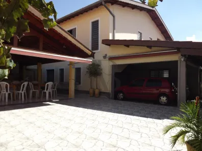 Casa com 4 Quartos à venda, 293m² no Jardim Chapadão, Campinas