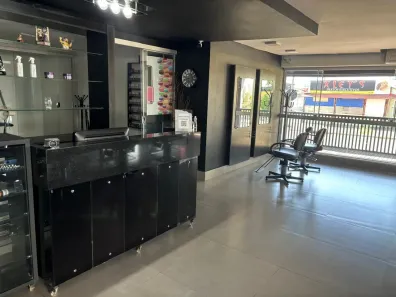 Imóvel Comercial com 4 Quartos à venda, 220m² no Guará II, Brasília