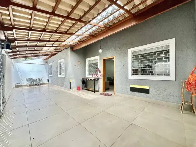 Casa com 3 Quartos à venda, 140m² no Santa Mônica, Belo Horizonte