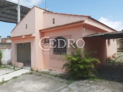 Casa com 4 Quartos à venda, 240m² no Morro do Milagre, São Pedro da Aldeia