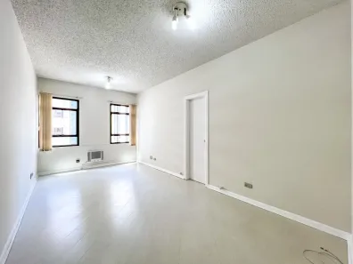 Sala Comercial à venda, 21m² no Mercês, Curitiba