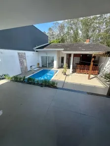 Casa de Condomínio com 3 Quartos para alugar, 300m² no Aruã, Mogi das Cruzes