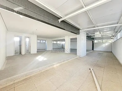 Sala Comercial para venda ou aluguel, 190m² no Auxiliadora, Porto Alegre