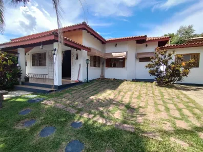 Casa de Condomínio com 3 Quartos à venda, 290m² no Centro, Itupeva