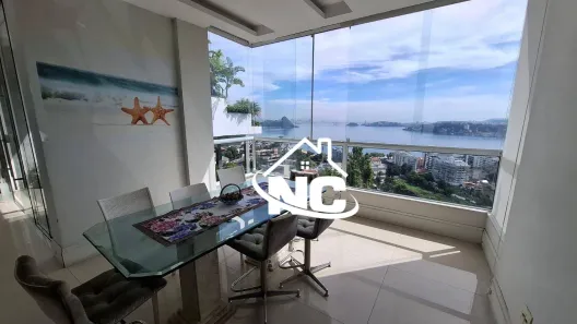 Casa de Condomínio com 8 Quartos à venda, 488m² no Charitas, Niterói