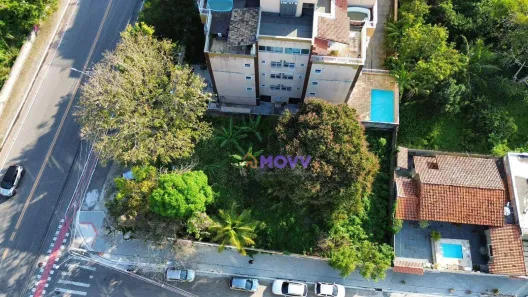 Lote/Terreno à venda, 560m² no Itaipu, Niterói