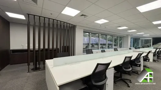 Sala Comercial com 1 Quarto para alugar, 327m² no Cerqueira César, São Paulo