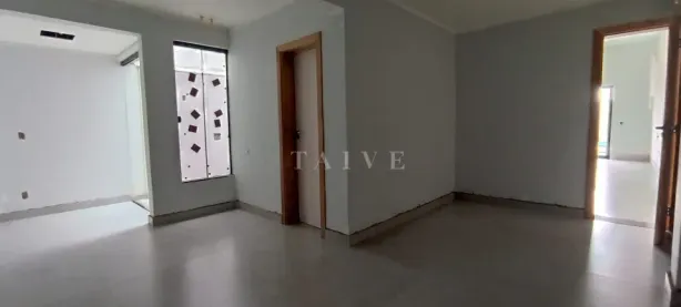 Casa com 3 Quartos à venda, 200m² no Jardim Central Park, Londrina