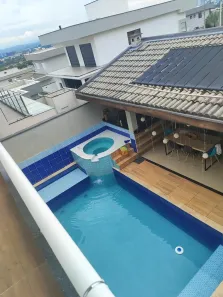 Casa de Condomínio com 3 Quartos à venda, 212m² no Condomínio Residencial Fogaça, Jacareí