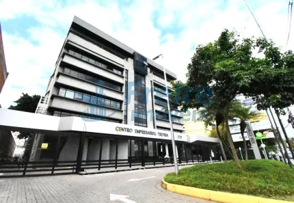 Sala Comercial para alugar, 122m² no Praia de Belas, Porto Alegre