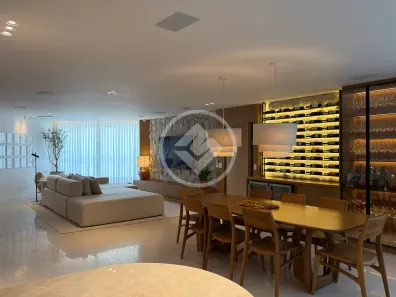Apartamento com 4 Quartos à venda, 214m² no Mossunguê, Curitiba