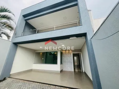 Sobrado com 3 Quartos à venda, 202m² no Jardim Império do Sol, Maringá