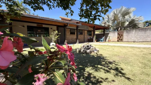Fazenda/Sítio com 3 Quartos à venda, 300m² no Itaoca, Guararema