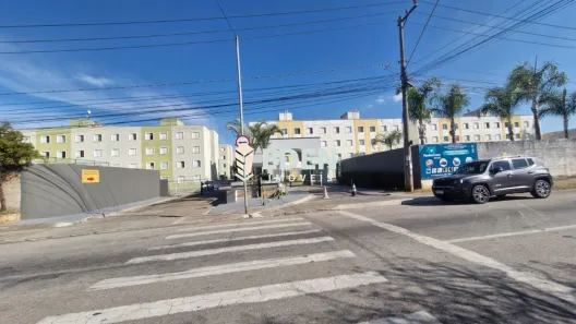 Apartamento com 2 Quartos para alugar, 55m² no Éden, Sorocaba