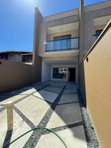 Sobrado com 3 Quartos à venda, 120m² no Iririú, Joinville