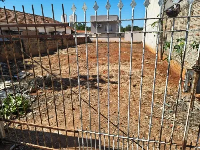 Lote/Terreno à venda, 250m² no Jardim das Laranjeiras, Limeira
