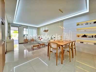 Casa com 4 Quartos à venda, 250m² no Jardim Camburi, Vitória