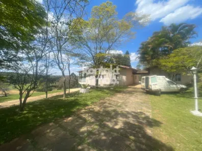 Fazenda/Sítio com 5 Quartos à venda, 450m² no Sebandilha, Mairinque