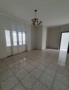 Sobrado com 3 Quartos para alugar, 320m² no São José, Franca