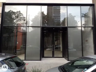 Ponto Comercial para alugar, 240m² no Indianópolis, São Paulo