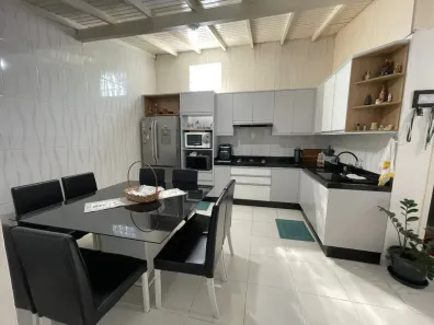 Casa com 3 Quartos à venda, 85m² no Centro, Palhoça