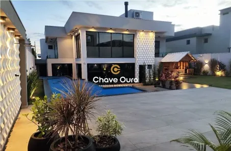 Sobrado com 4 Quartos à venda, 435m² no FAG, Cascavel