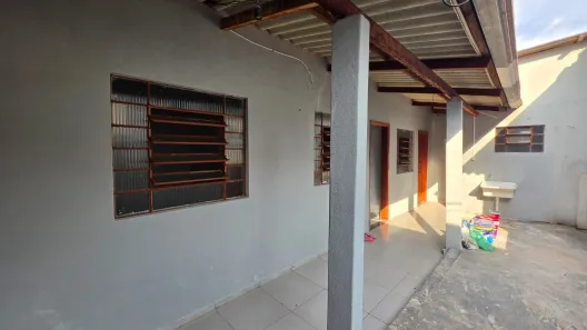 Casa com 1 Quarto para alugar, 50m² no Ideal, Londrina