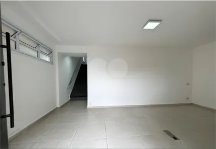 Prédio Comercial para alugar, 220m² no Caxingui, São Paulo