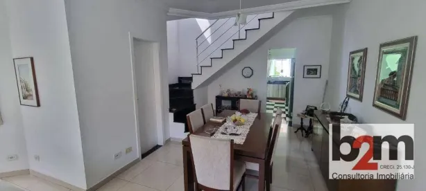 Casa com 3 Quartos à venda, 220m² no Centro, Osasco
