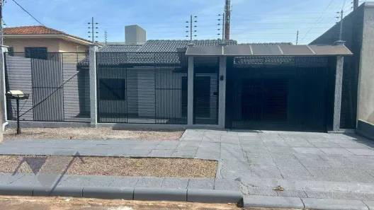 Casa com 3 Quartos à venda, 161m² no Neva, Cascavel