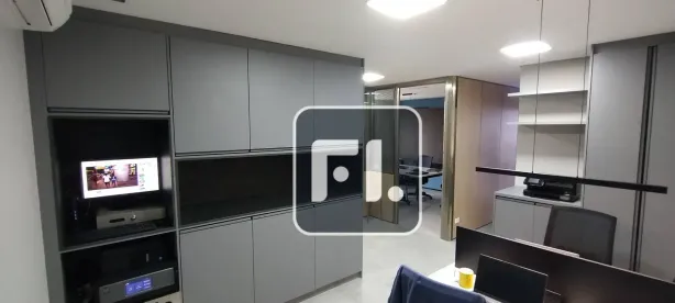 Sala Comercial para alugar, 135m² no Vila São Francisco (Zona Sul), São Paulo