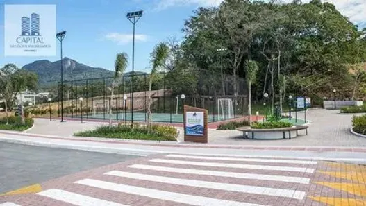 Lote/Terreno à venda, 451m² no Forquilhas, São José