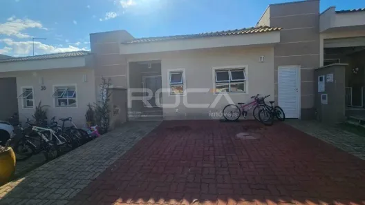 Casa de Condomínio com 3 Quartos à venda, 78m² no Loteamento Municipal São Carlos 3, São Carlos