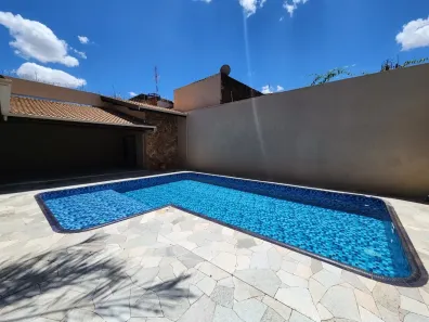 Casa com 5 Quartos à venda, 415m² no Centro, Barretos