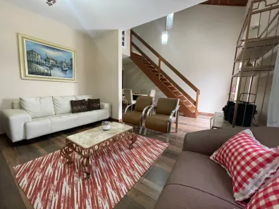 Casa de Condomínio com 3 Quartos à venda, 98m² no Granja Guarani, Teresópolis