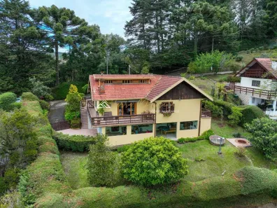 Casa de Condomínio com 5 Quartos à venda, 130m² no Vale Encantado, Campos do Jordão