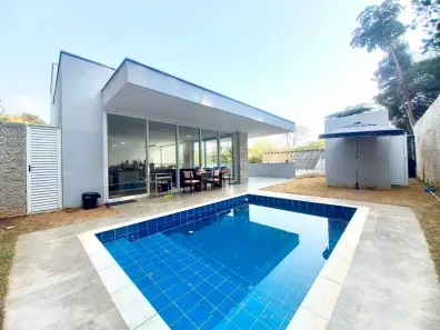 Casa de Condomínio com 2 Quartos para alugar, 300m² no Altos de São Fernando, Jandira