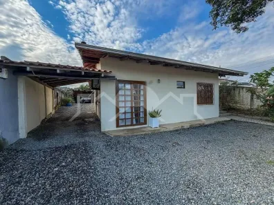 Casa com 4 Quartos à venda, 120m² no Boehmerwald, Joinville
