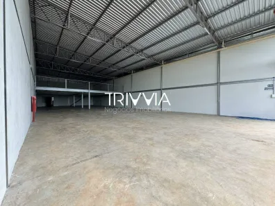 Ponto Comercial para alugar, 546m² no Jardim Botânico, Uberlândia