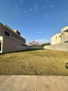 Lote/Terreno à venda, 697m² no Jardim das Samambaias, Jundiaí