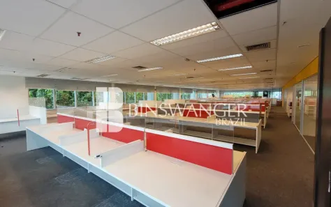 Sala Comercial para alugar, 1882m² no Vila Gertrudes, São Paulo