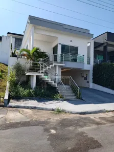 Casa com 4 Quartos à venda, 202m² no Tarumã, Manaus