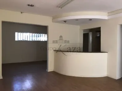 Imóvel Comercial à venda, 645m² no Vila Adyana, São José dos Campos