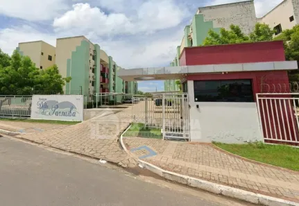 Apartamento com 3 Quartos para alugar, 75m² no Vale Quem Tem, Teresina