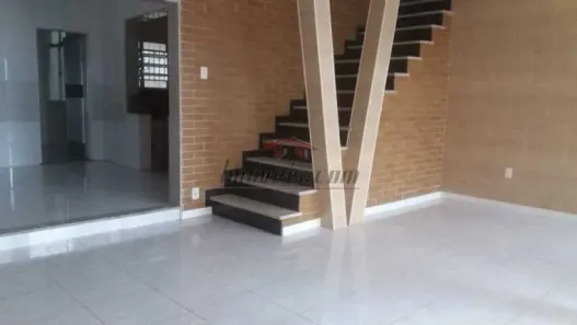 Casa de Condomínio com 4 Quartos à venda, 206m² no Freguesia (Jacarepaguá), Rio de Janeiro